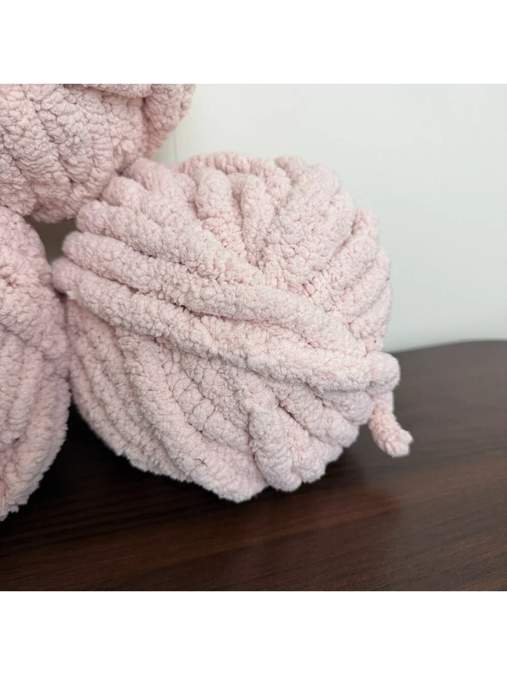 Reclaimed Jumbo 7# Chenille Yarn 100 Yds Light Pink 728g (3 Cakes)